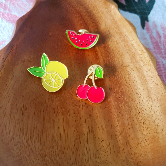 Simply Southern Summer Fruit Pins - Picture 1 of 5